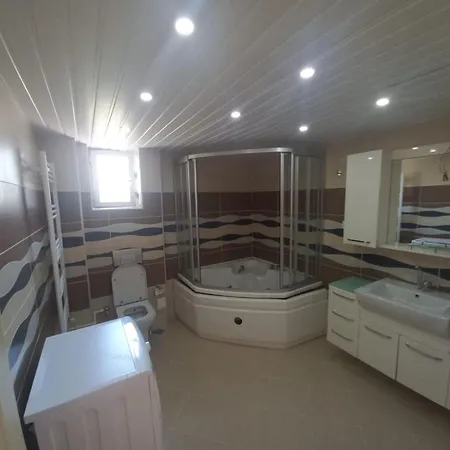 Luxurious Spacious Vacation ベレキ